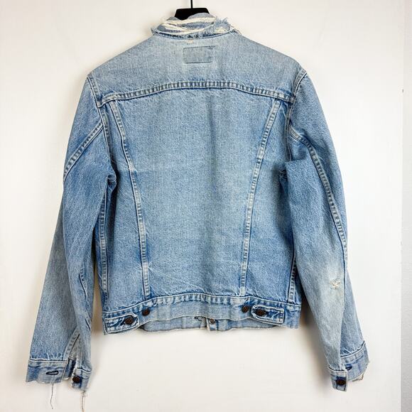 Vintage Levi’s Denim Jacket Trashed Blue Mens - 42L Large - Picture 6 of 10